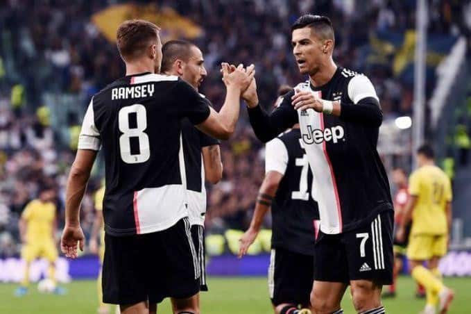 Soi kèo nhà cái Juventus vs Lokomotiv Moscow, 23/10/2019 - Cúp C1 Châu Âu